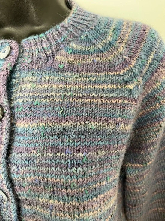 Handmade Heathered Wool Long Sleeve Cardigan, Size Medium - Picture 6 of 11